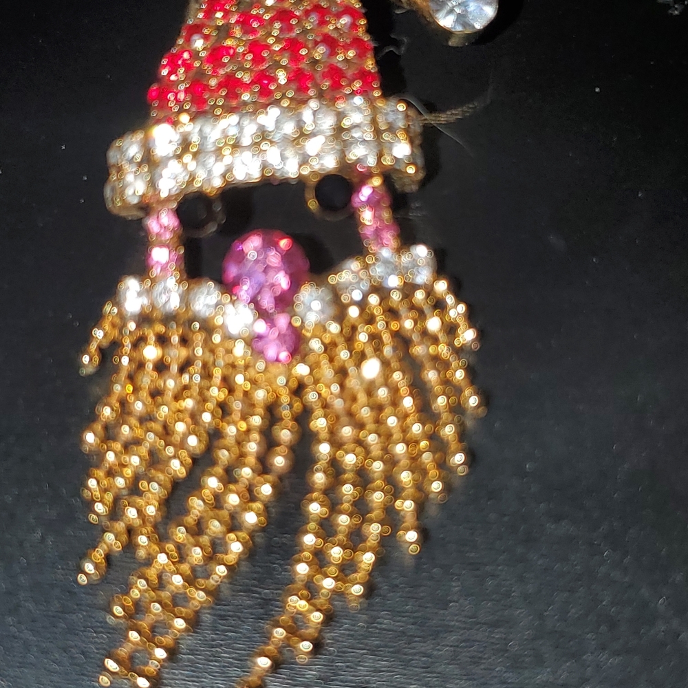 Santa Claus pin